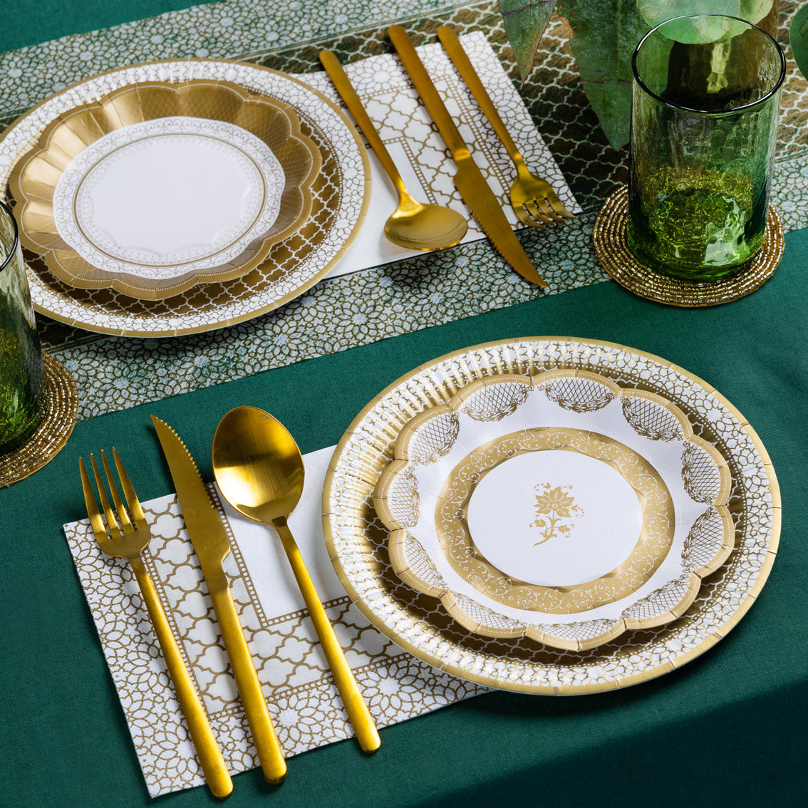 Gold & White Paper Napkins - 20 Pack | Party Napkins |